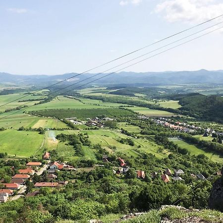 Apartmán Lavender Vendeghaz Kicsi Falu Nagy Szivvel Varazslatos Legkoerrel Golop Exteriér fotografie